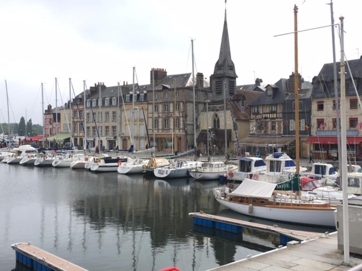 Vila Maison Charmante Pres De Sainte Catherine Honfleur Exteriér fotografie
