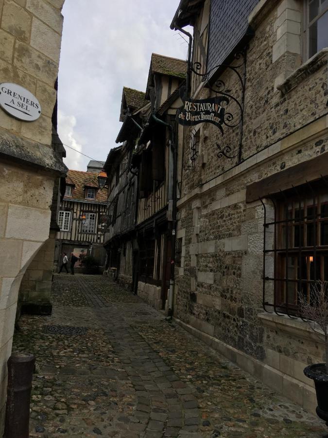 Vila Maison Charmante Pres De Sainte Catherine Honfleur Exteriér fotografie