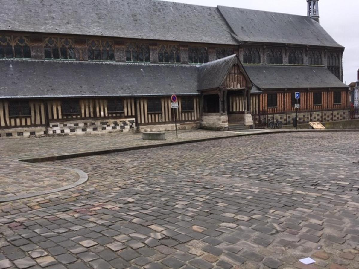 Vila Maison Charmante Pres De Sainte Catherine Honfleur Exteriér fotografie